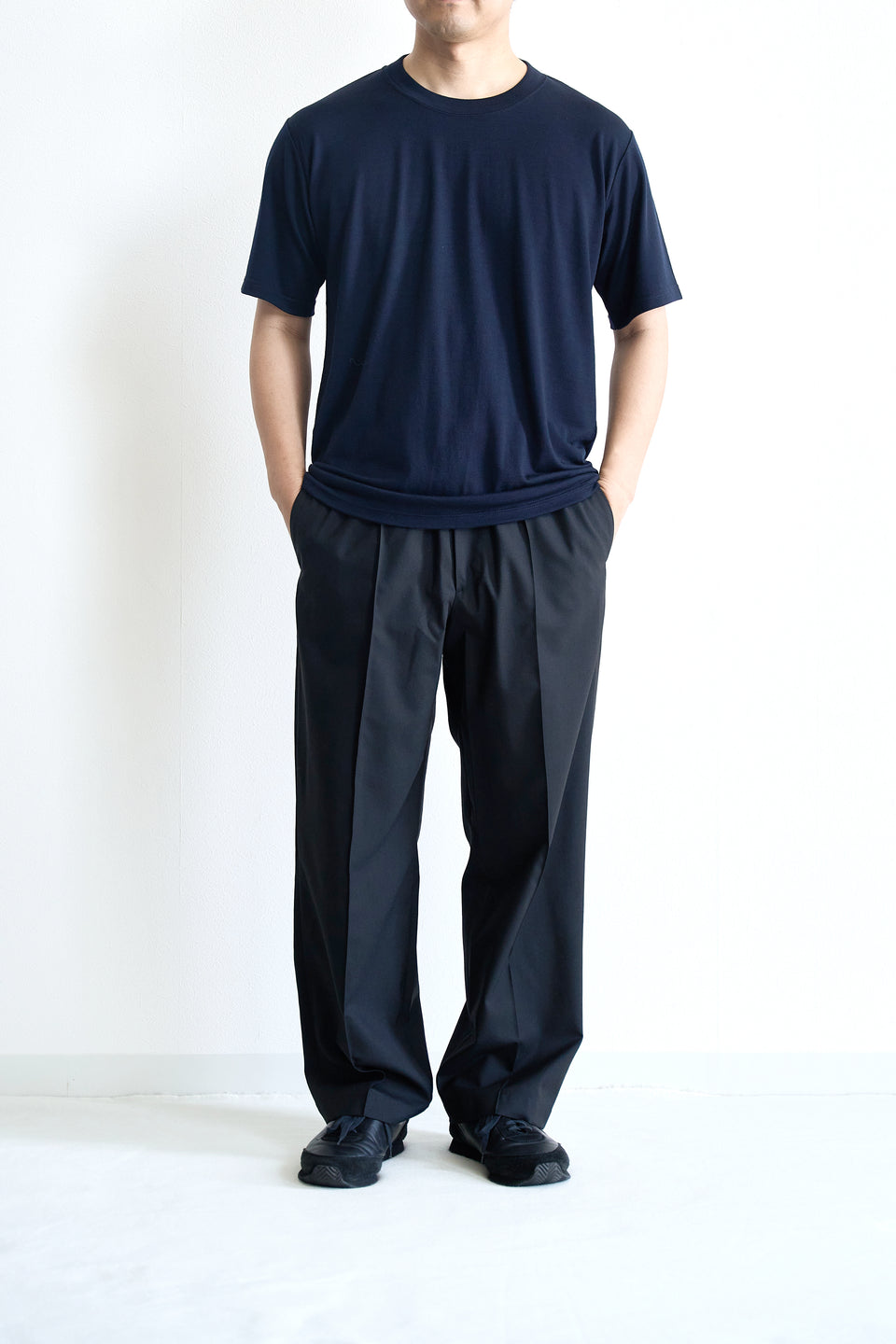 エアクラシカ ワイドパンツ