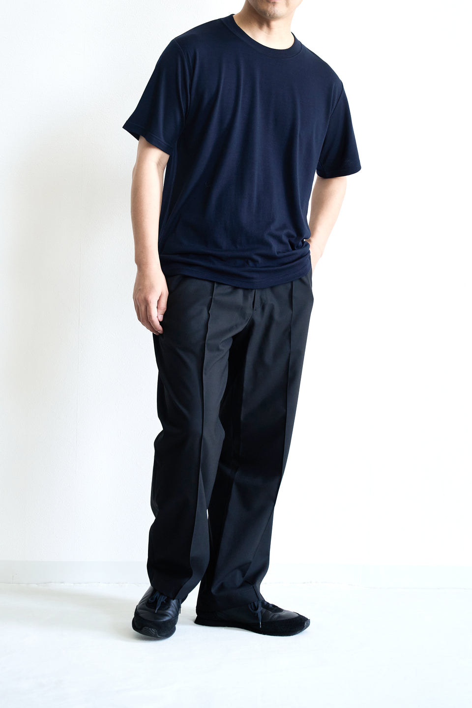 エアクラシカ ワイドパンツ