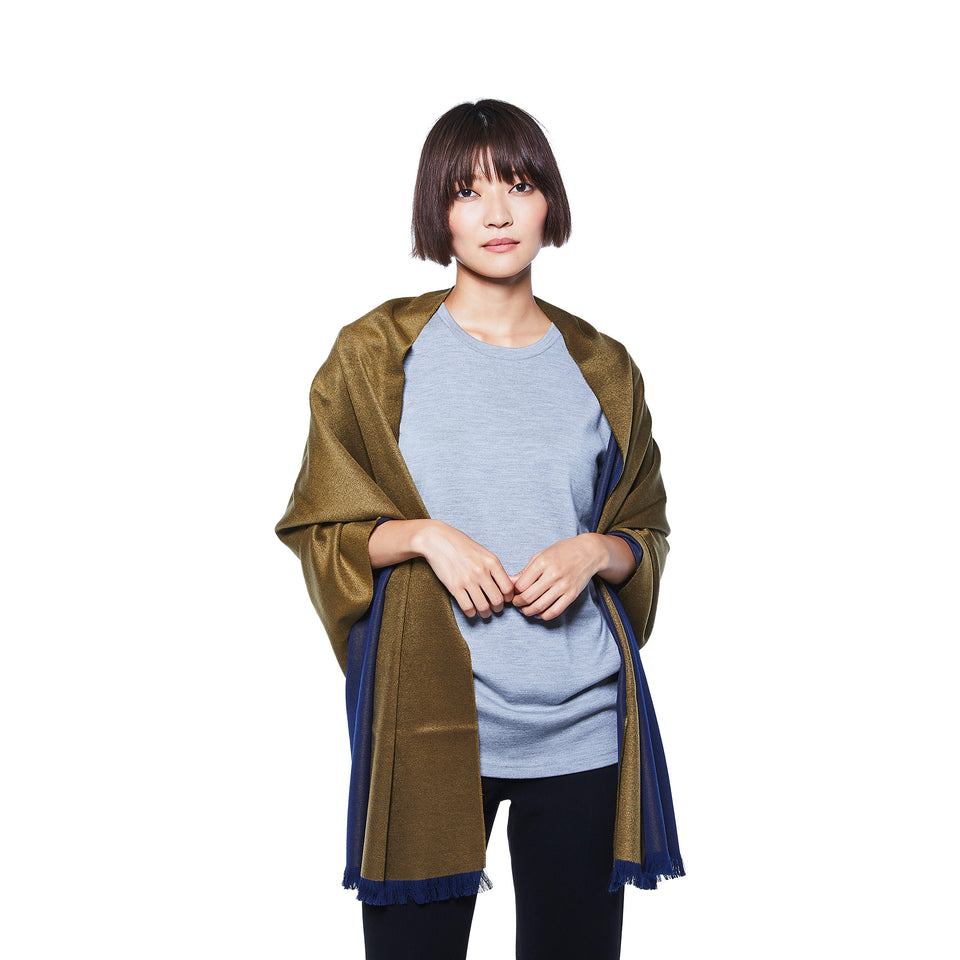 フェザーシルクウールストールL (カーキ×ネイビー)