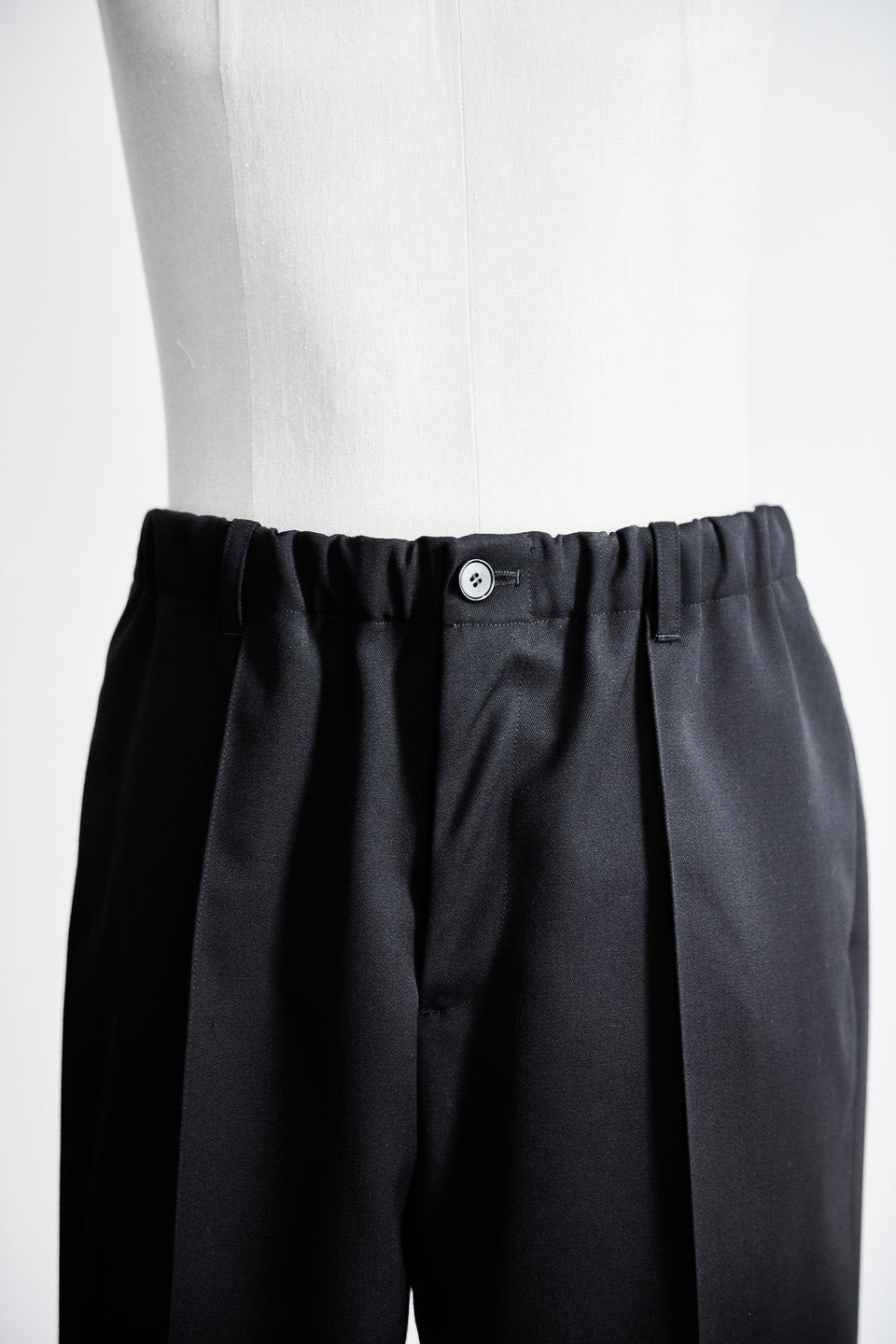 【11月上旬発送予定】ウールギャバジン ワイドパンツ